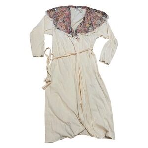 Vintage Gold Label Victoria's Secret Light Pink Robe Floral Lace Collar Size M/L